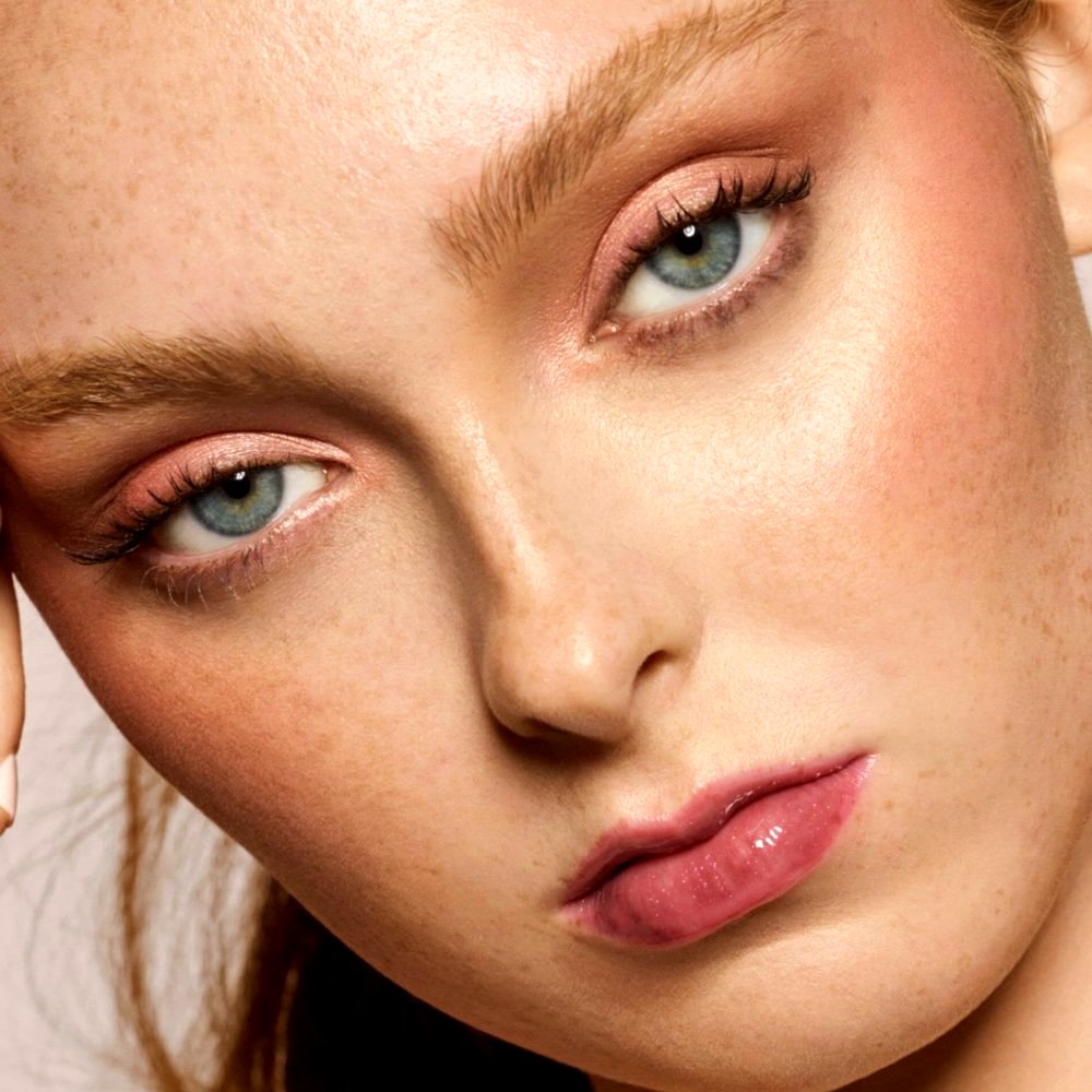 GLOSS BOMB UNIVERSAL LIP LUMINIZER (GLOSS PARA LABIOS)
